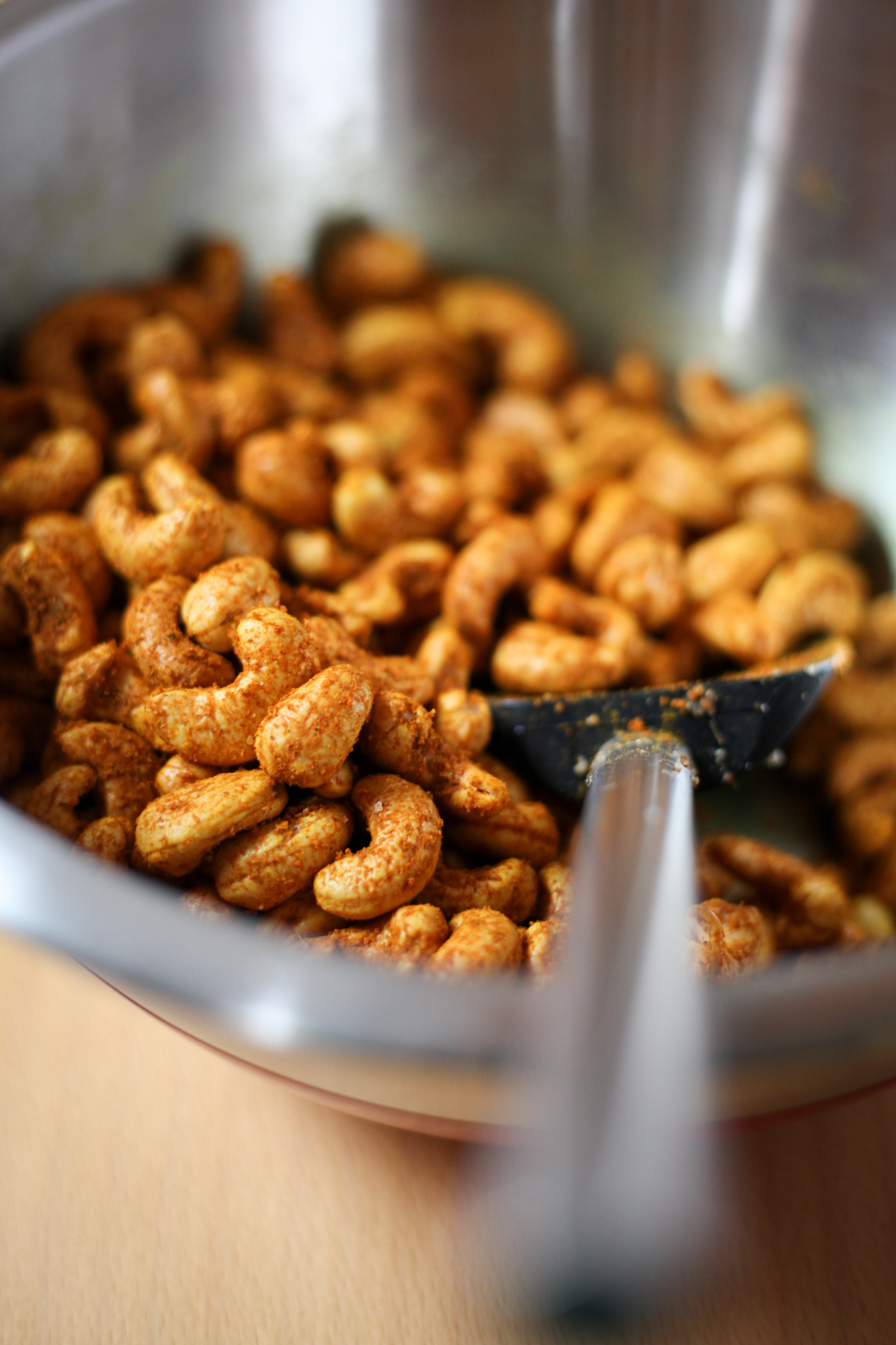 Curry Cashews | amodestfeast.com | @amodestfeast