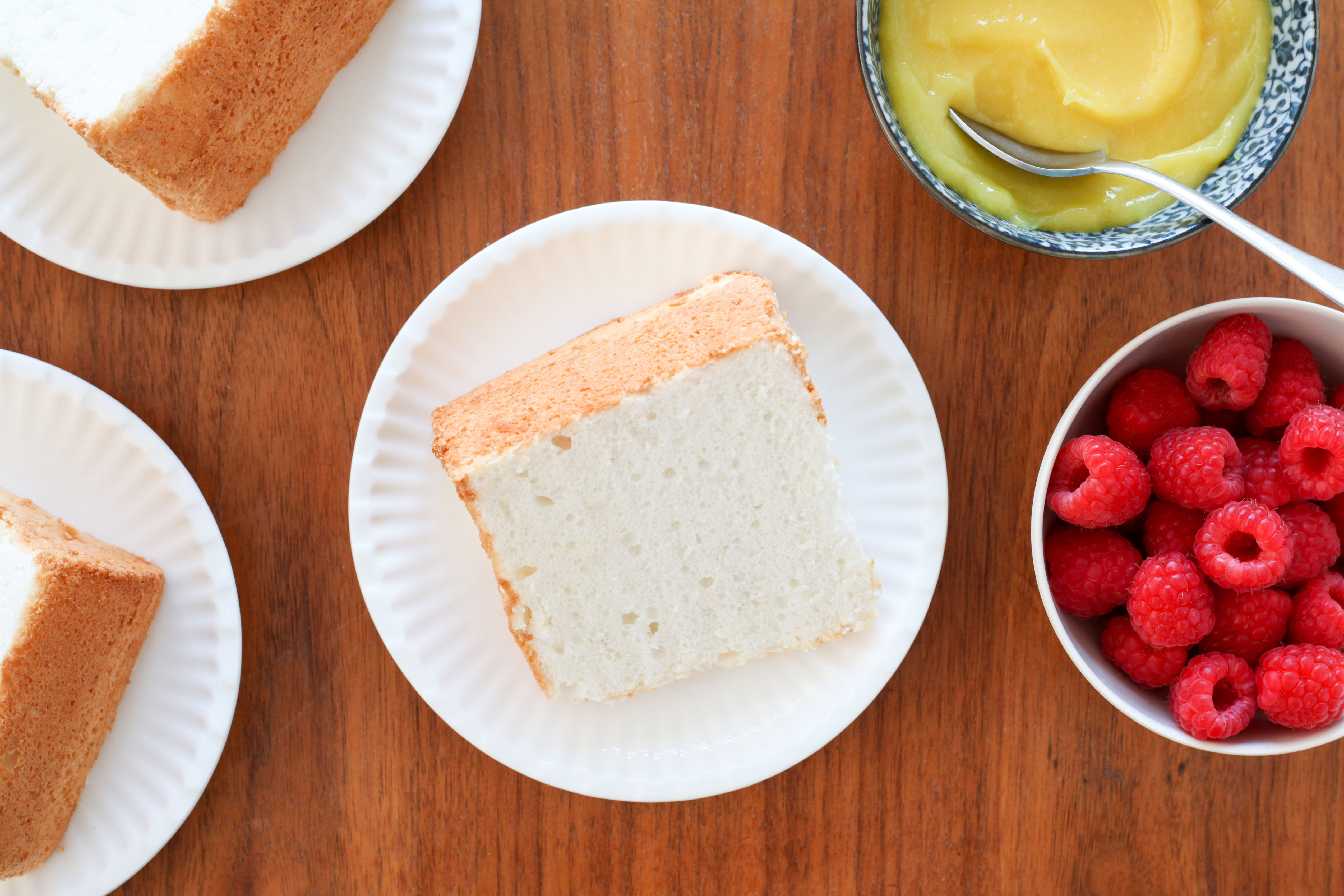 Angel Food Cake With Lemon Curd and Berries | amodestfeast.com | @amodestfeast