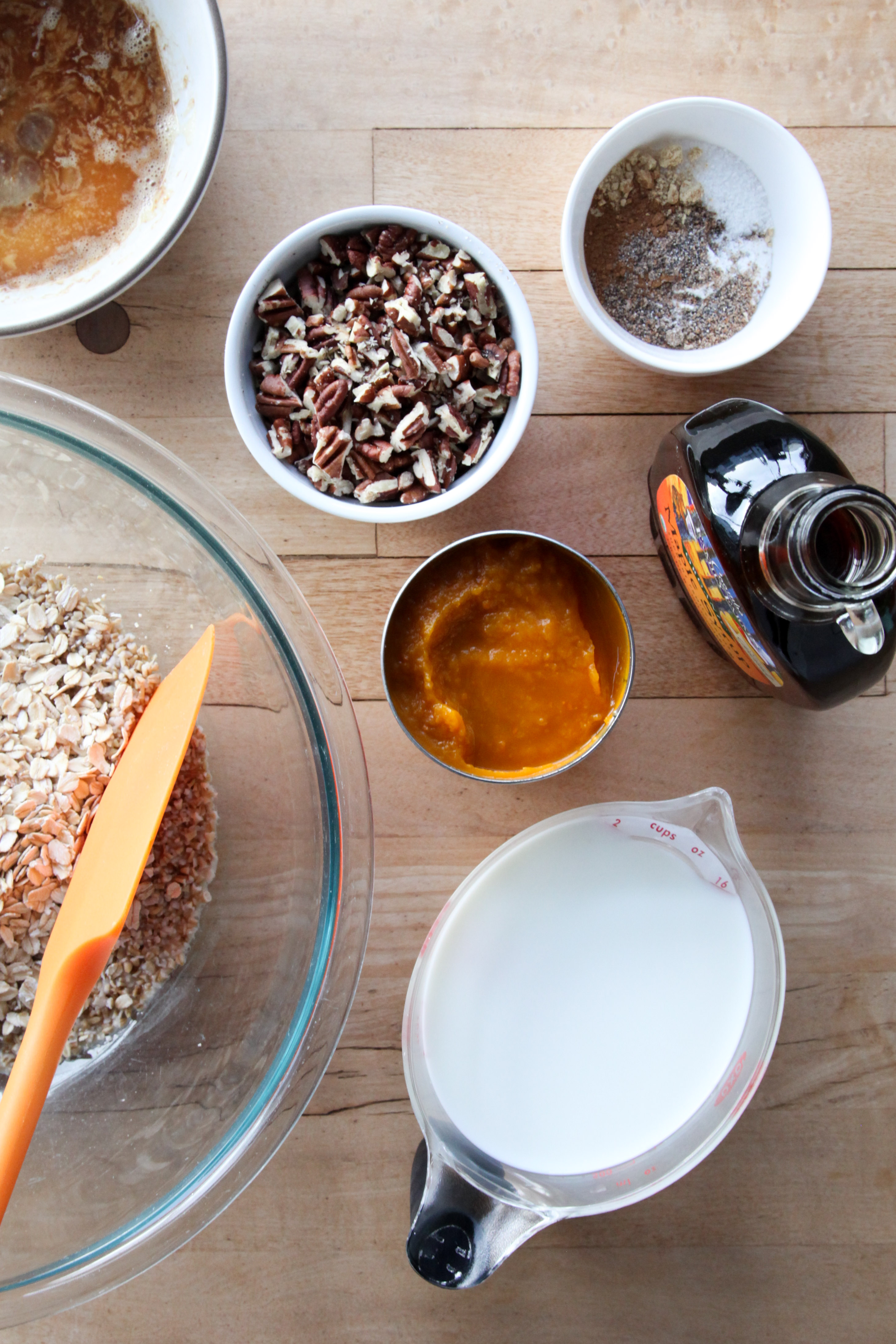 Pumpkin chai baked oatmeal ingredients