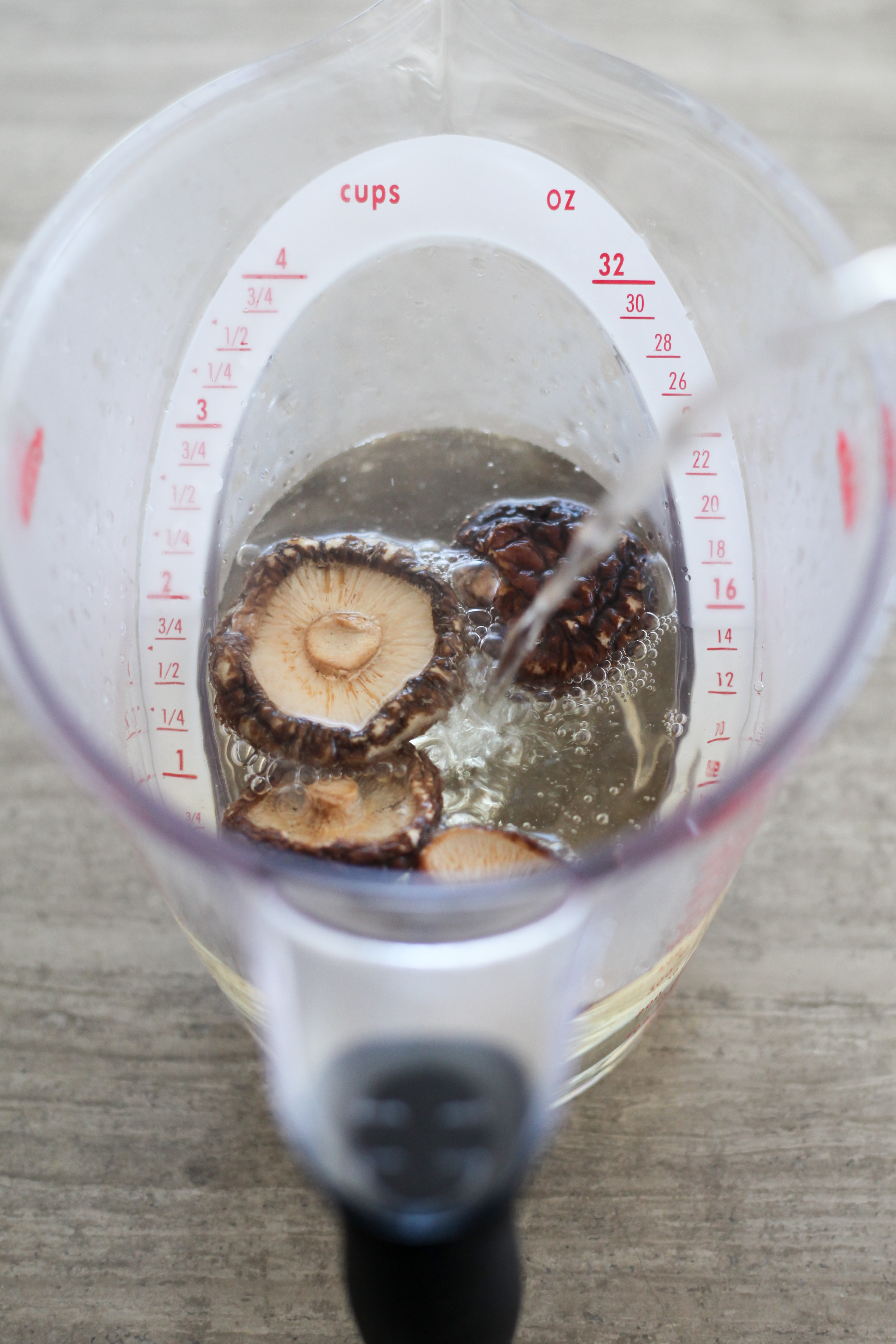 Soaking dried mushrooms